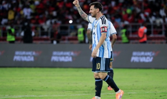 LEYU平台-内马尔直播透露：梅西有意前往巴西观看国王联赛世界杯