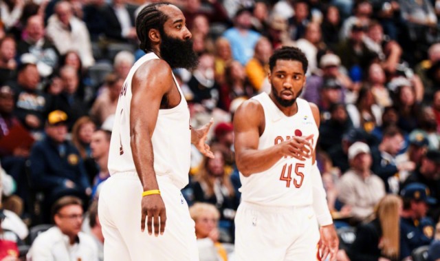 电竞娱乐-魔术vs骑士前瞻：一场势均力敌的较量，狭路相逢勇者胜